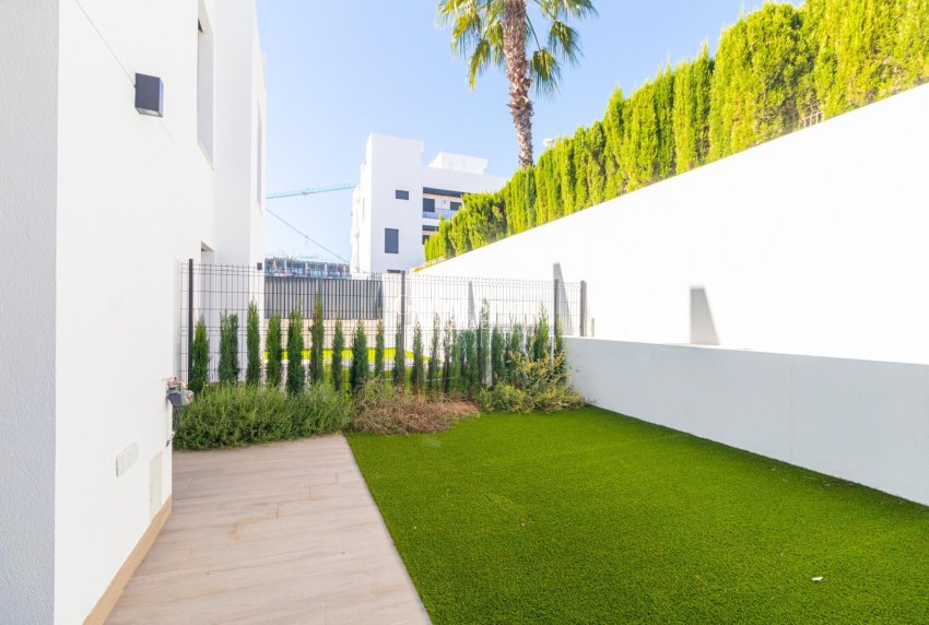 Resale - APARTMENT -
ORIHUELA COSTA - La Ciñuelica