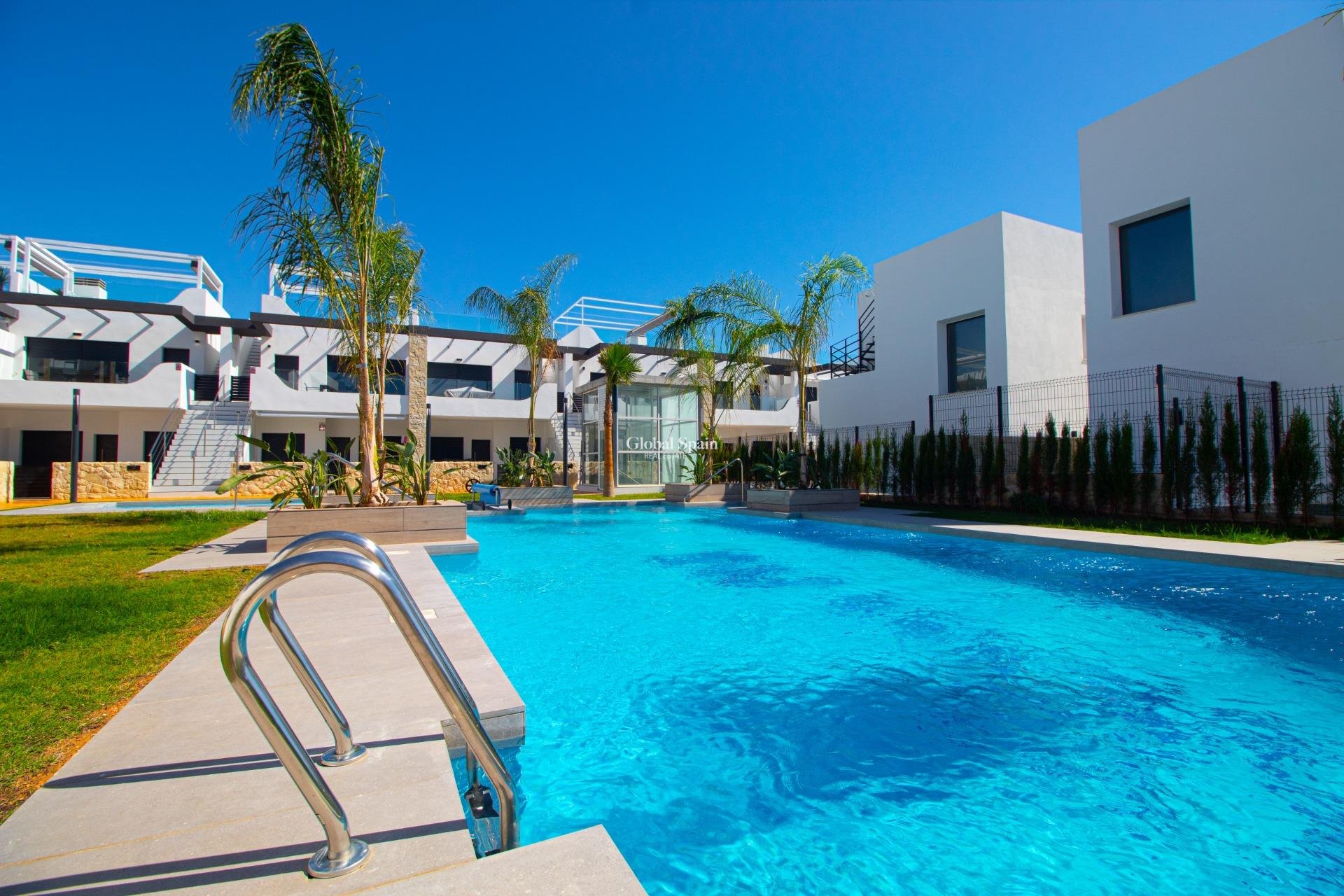 Resale - APARTMENT -
ORIHUELA COSTA - La Ciñuelica