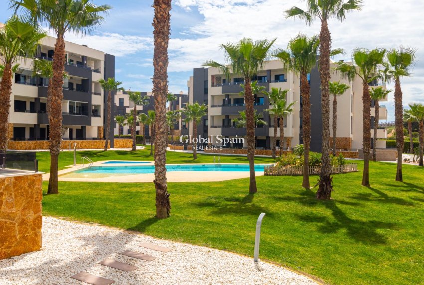 Resale - Apartment -
ORIHUELA COSTA - La Florida
