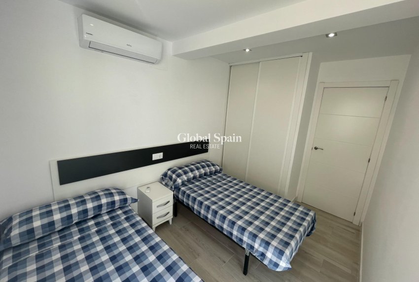 Resale - APARTMENT -
ORIHUELA COSTA - La Regia