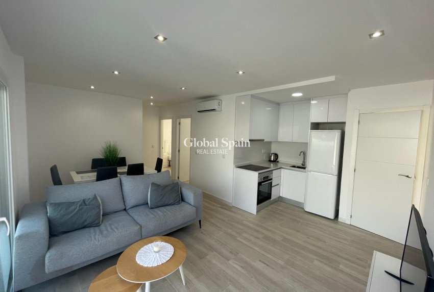 Resale - APARTMENT -
ORIHUELA COSTA - La Regia