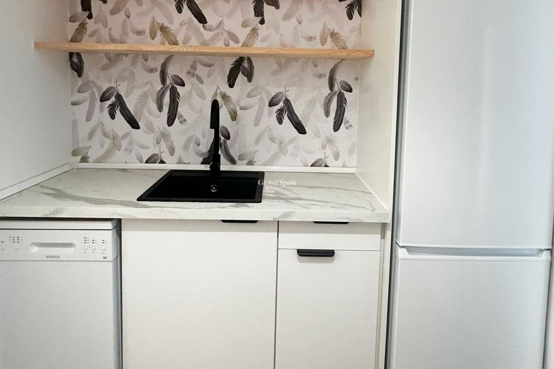 Resale - APARTMENT -
ORIHUELA COSTA - La Regia