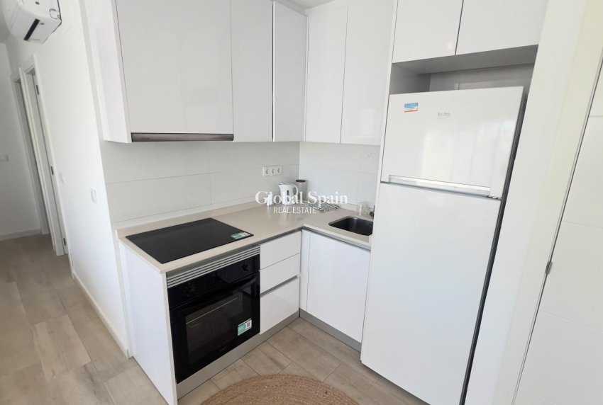 Resale - APARTMENT -
ORIHUELA COSTA - La Regia