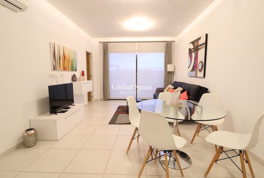Resale - APARTMENT -
ORIHUELA COSTA - La Zenia