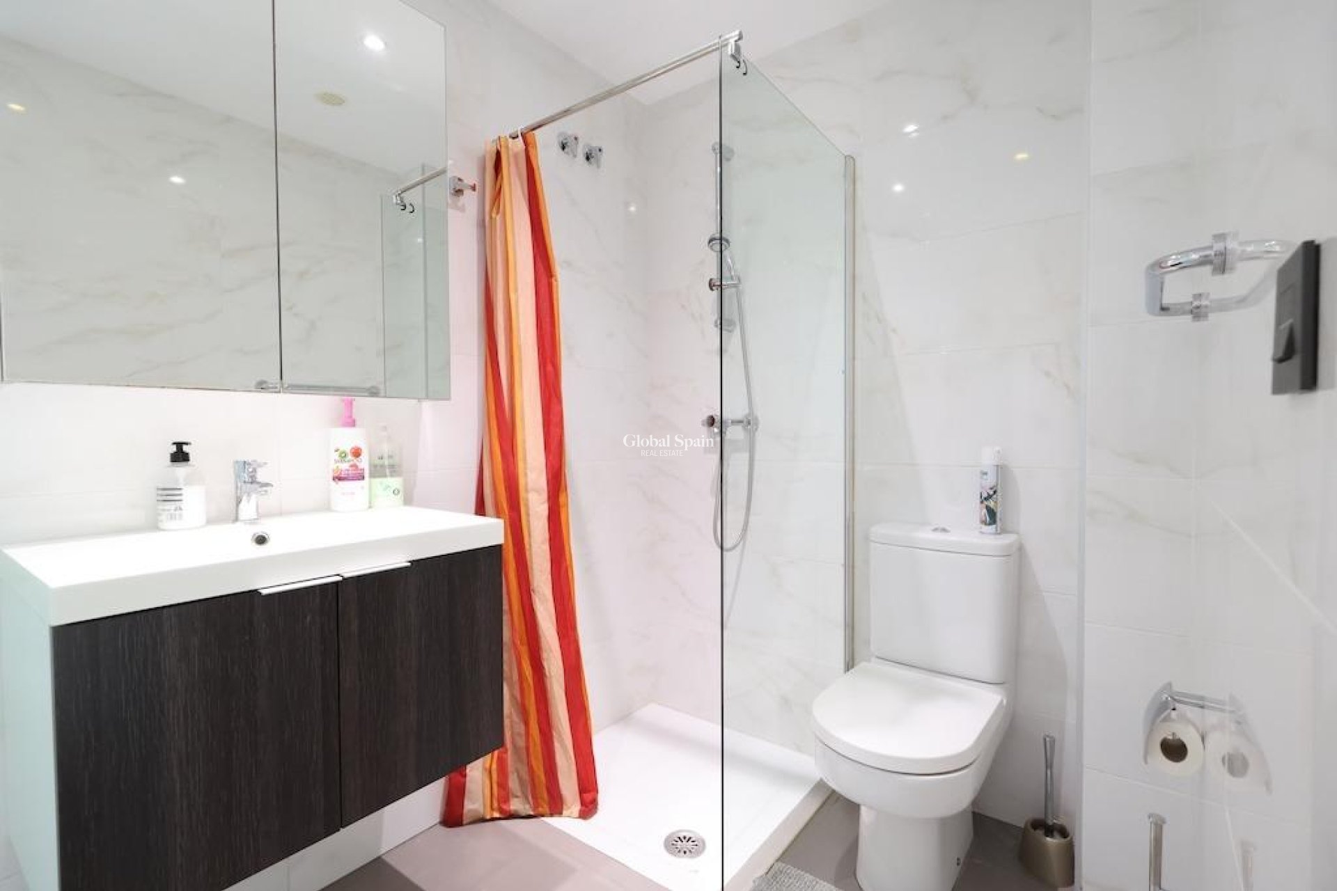 Resale - APARTMENT -
ORIHUELA COSTA - La Zenia