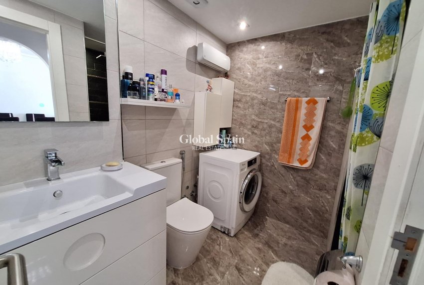 Resale - APARTMENT -
ORIHUELA COSTA - La Zenia