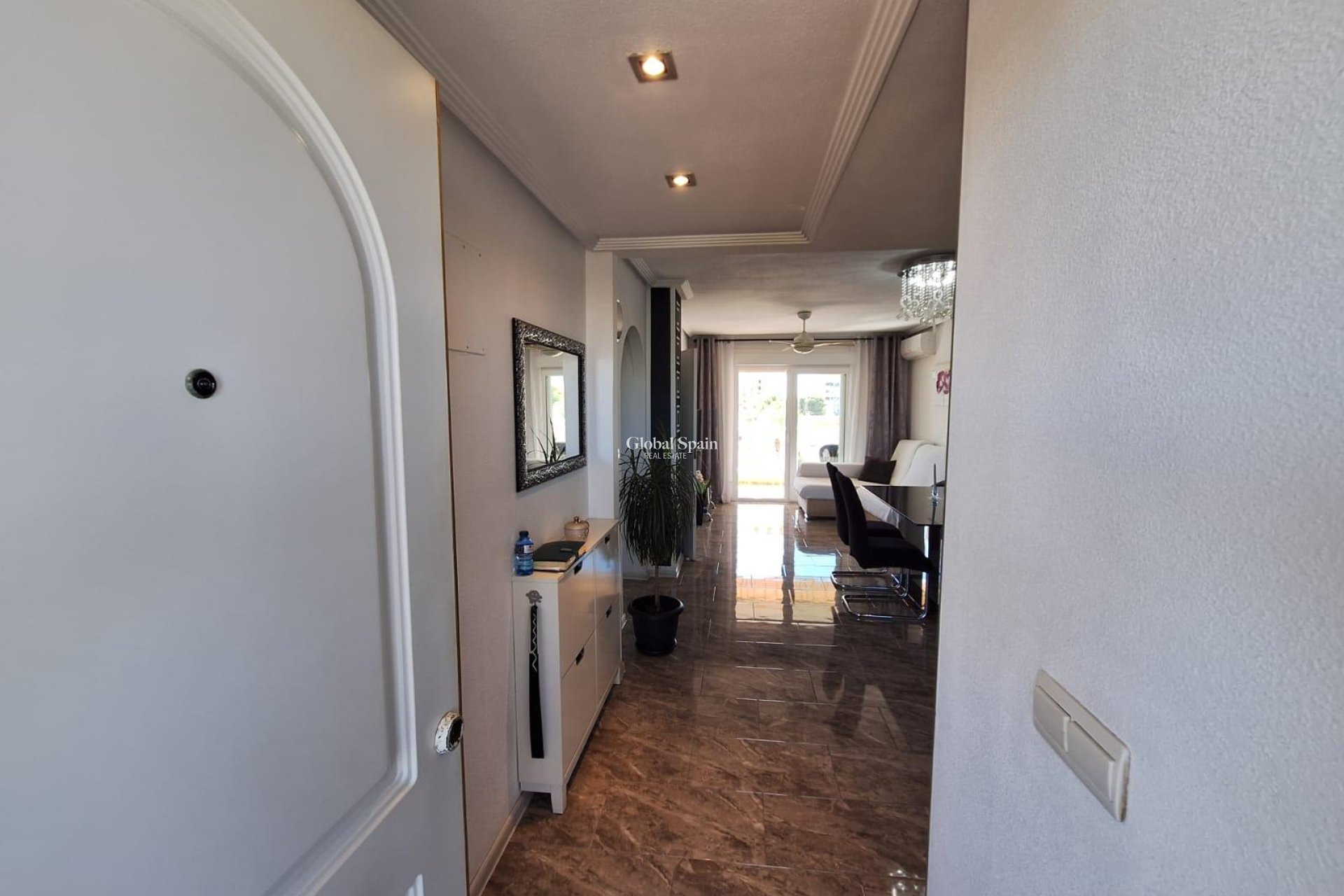 Resale - APARTMENT -
ORIHUELA COSTA - La Zenia