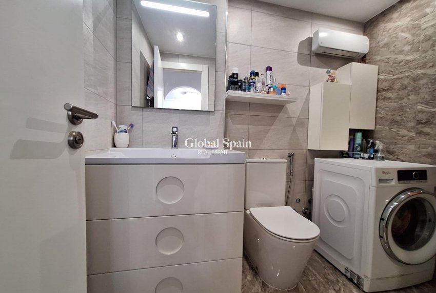 Resale - APARTMENT -
ORIHUELA COSTA - La Zenia