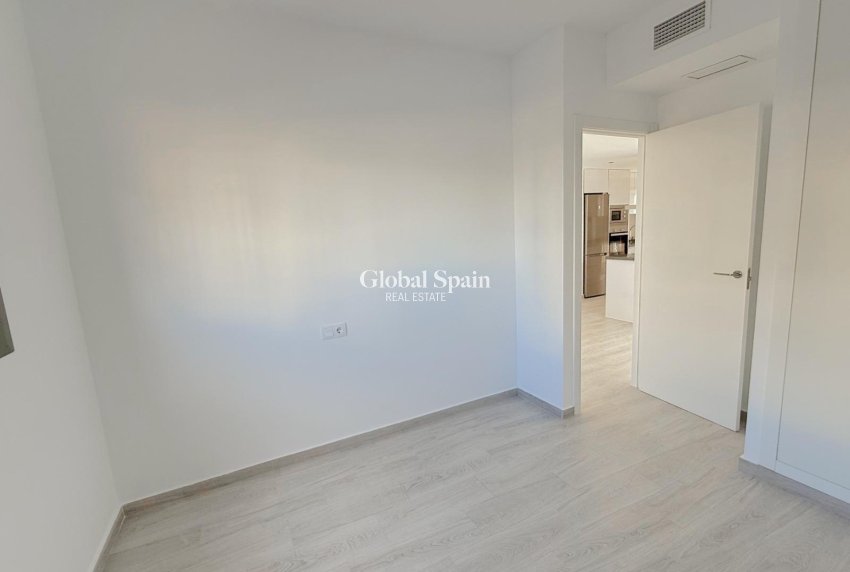 Resale - APARTMENT -
ORIHUELA COSTA - La Zenia
