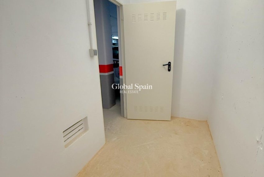 Resale - APARTMENT -
ORIHUELA COSTA - La Zenia