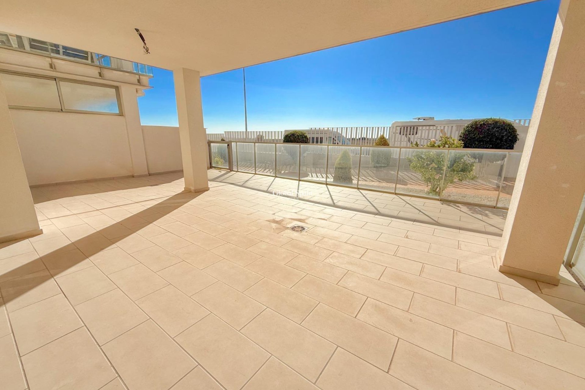 Resale - APARTMENT -
ORIHUELA COSTA - La Zenia