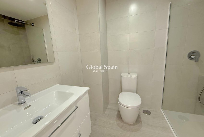 Resale - APARTMENT -
ORIHUELA COSTA - La Zenia