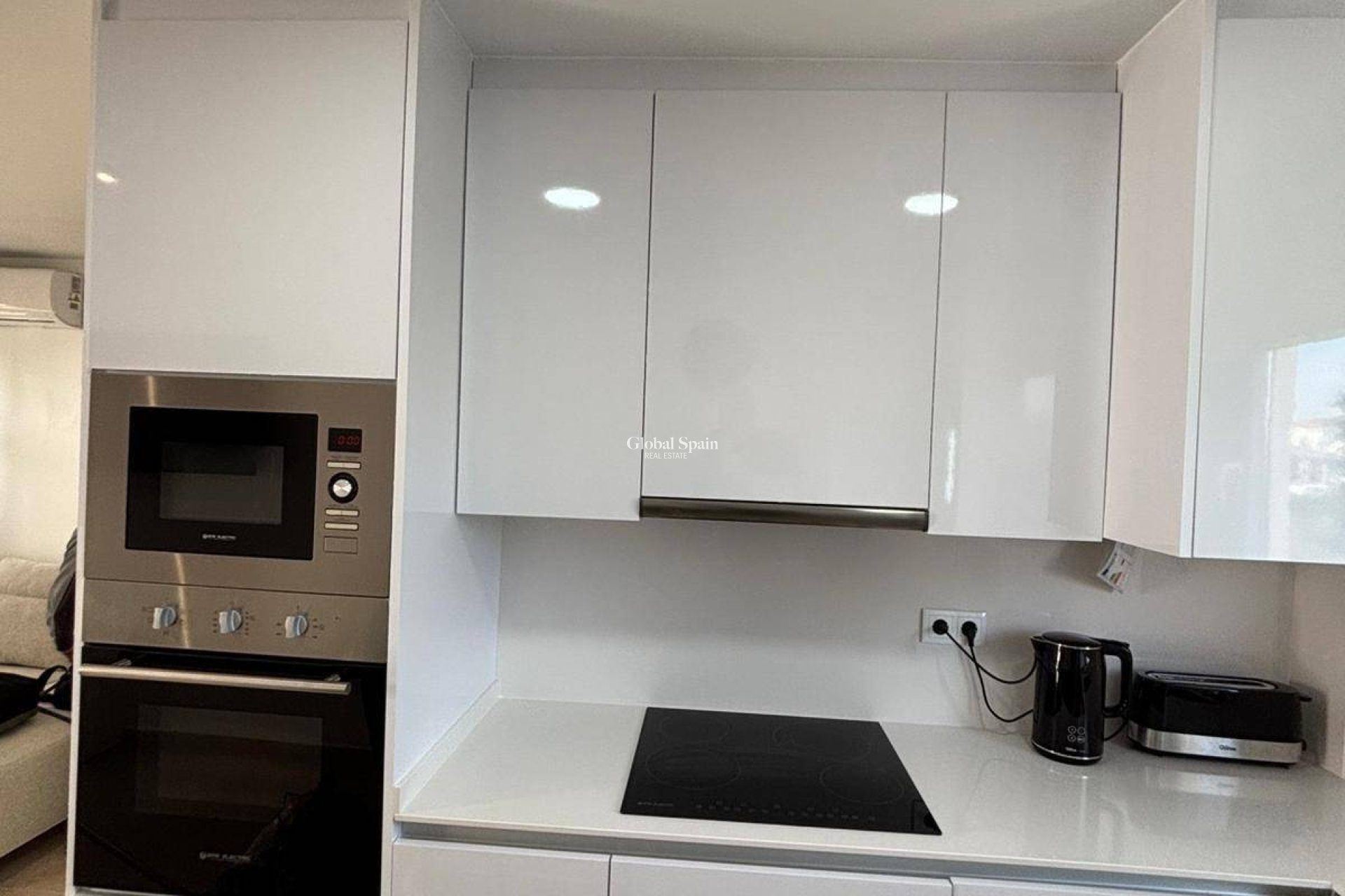 Resale - APARTMENT -
ORIHUELA COSTA - La Zenia