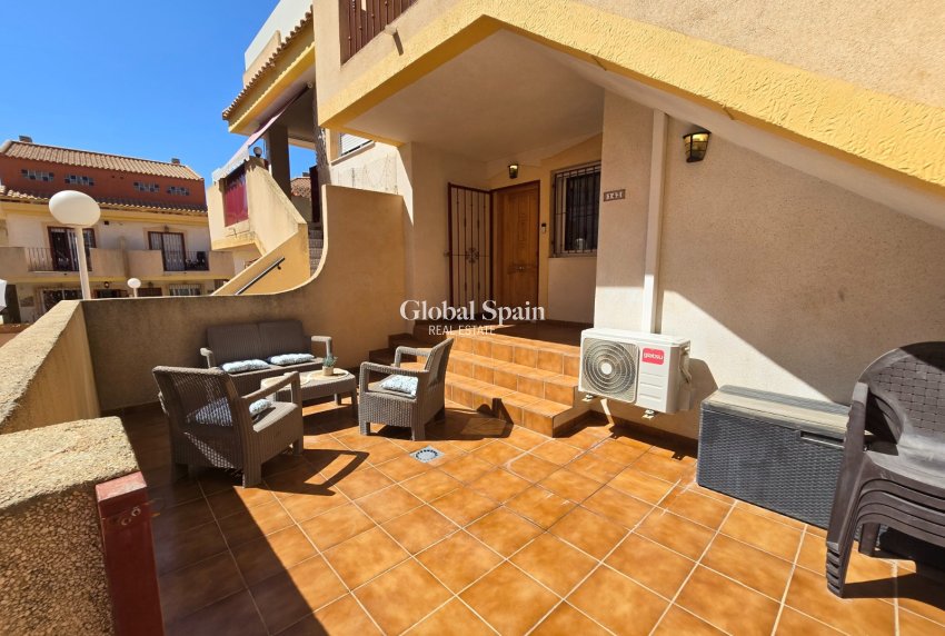 Resale - Apartment -
ORIHUELA COSTA - La Zenia