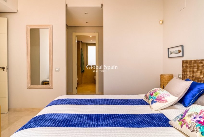 Resale - Apartment -
ORIHUELA COSTA - LAS COLINAS GOLF RESORT
