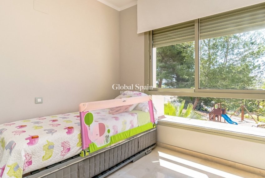 Resale - Apartment -
ORIHUELA COSTA - LAS COLINAS GOLF RESORT