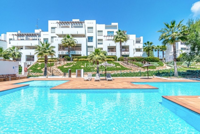 Resale - APARTMENT -
ORIHUELA COSTA - Las Colinas Golf