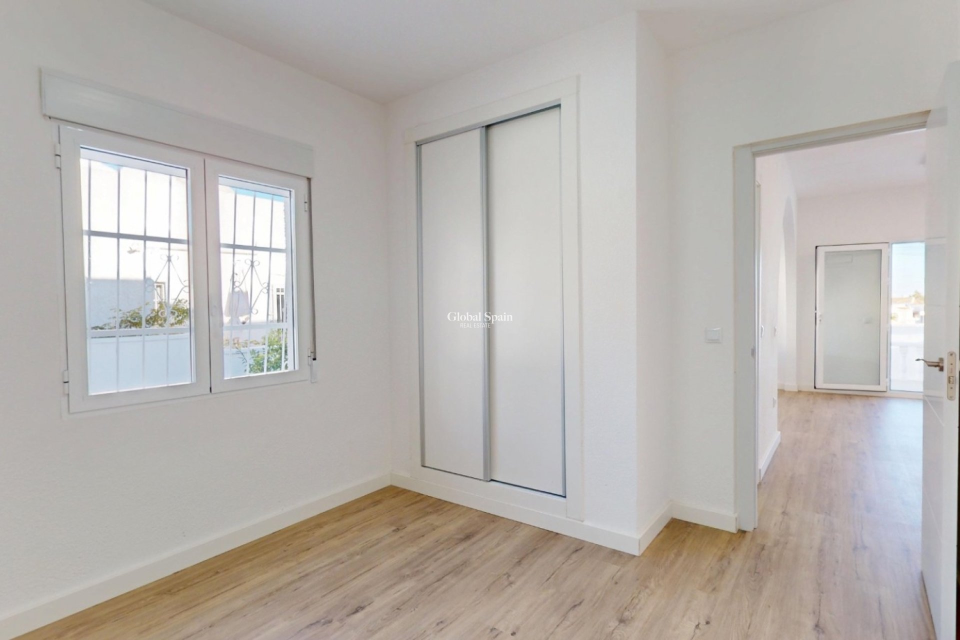 Resale - APARTMENT -
ORIHUELA COSTA - Las Filipinas