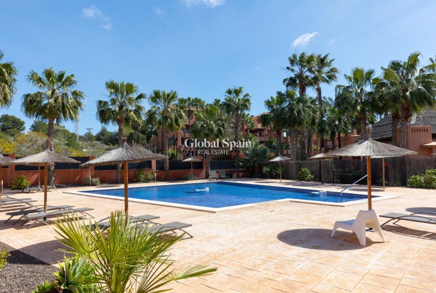 Resale - APARTMENT -
ORIHUELA COSTA - Las Filipinas