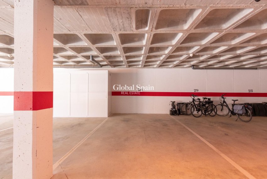 Resale - APARTMENT -
ORIHUELA COSTA - Las Filipinas