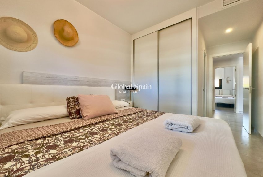 Resale - APARTMENT -
ORIHUELA COSTA - Las Filipinas