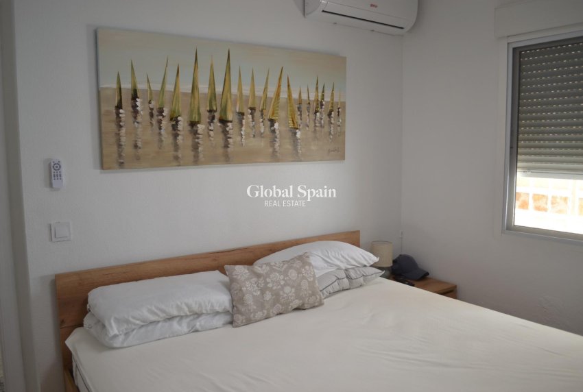 Resale - APARTMENT -
ORIHUELA COSTA - Las Filipinas