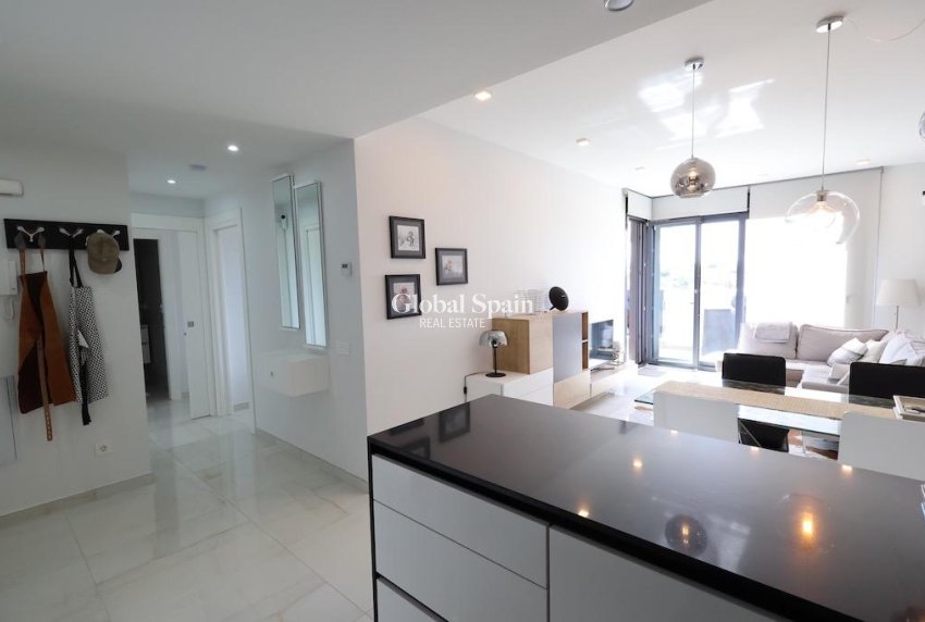 Resale - Apartment -
ORIHUELA COSTA - Las Mimosas