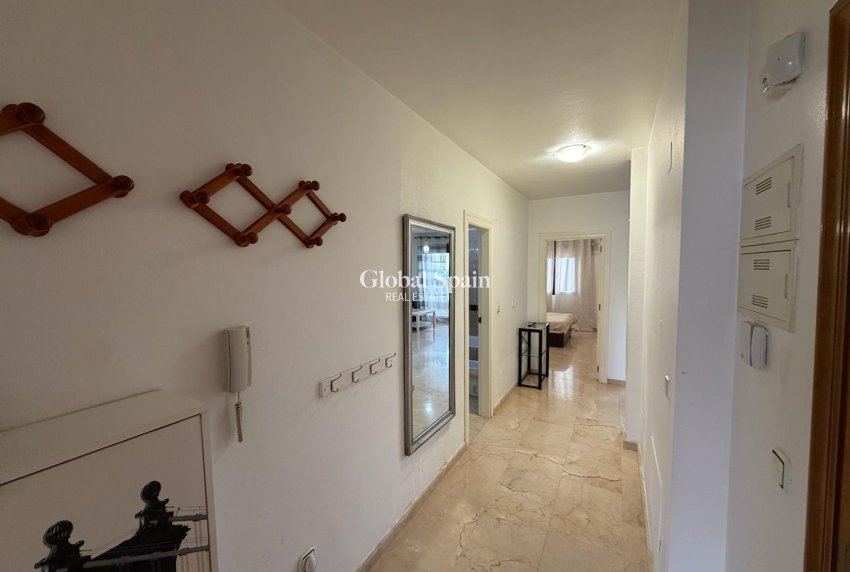 Resale - APARTMENT -
ORIHUELA COSTA - Las Ramblas