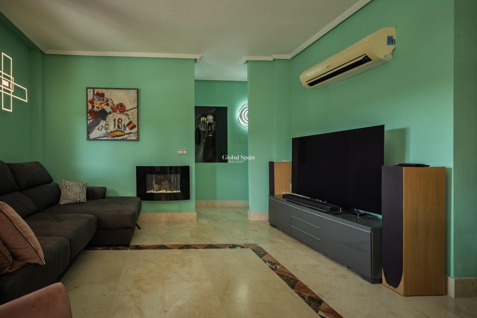 Resale - APARTMENT -
ORIHUELA COSTA - Las Ramblas