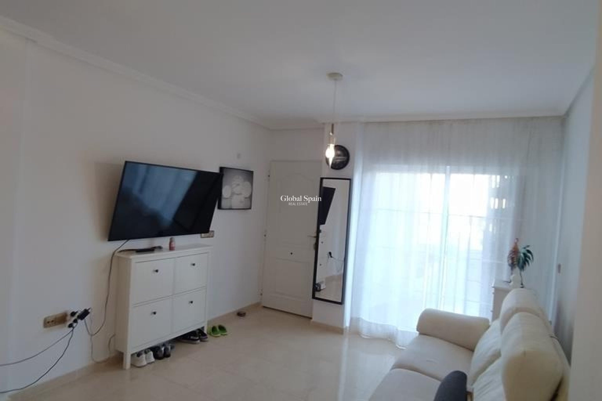 Resale - APARTMENT -
ORIHUELA COSTA - LOMAS CABO ROIG