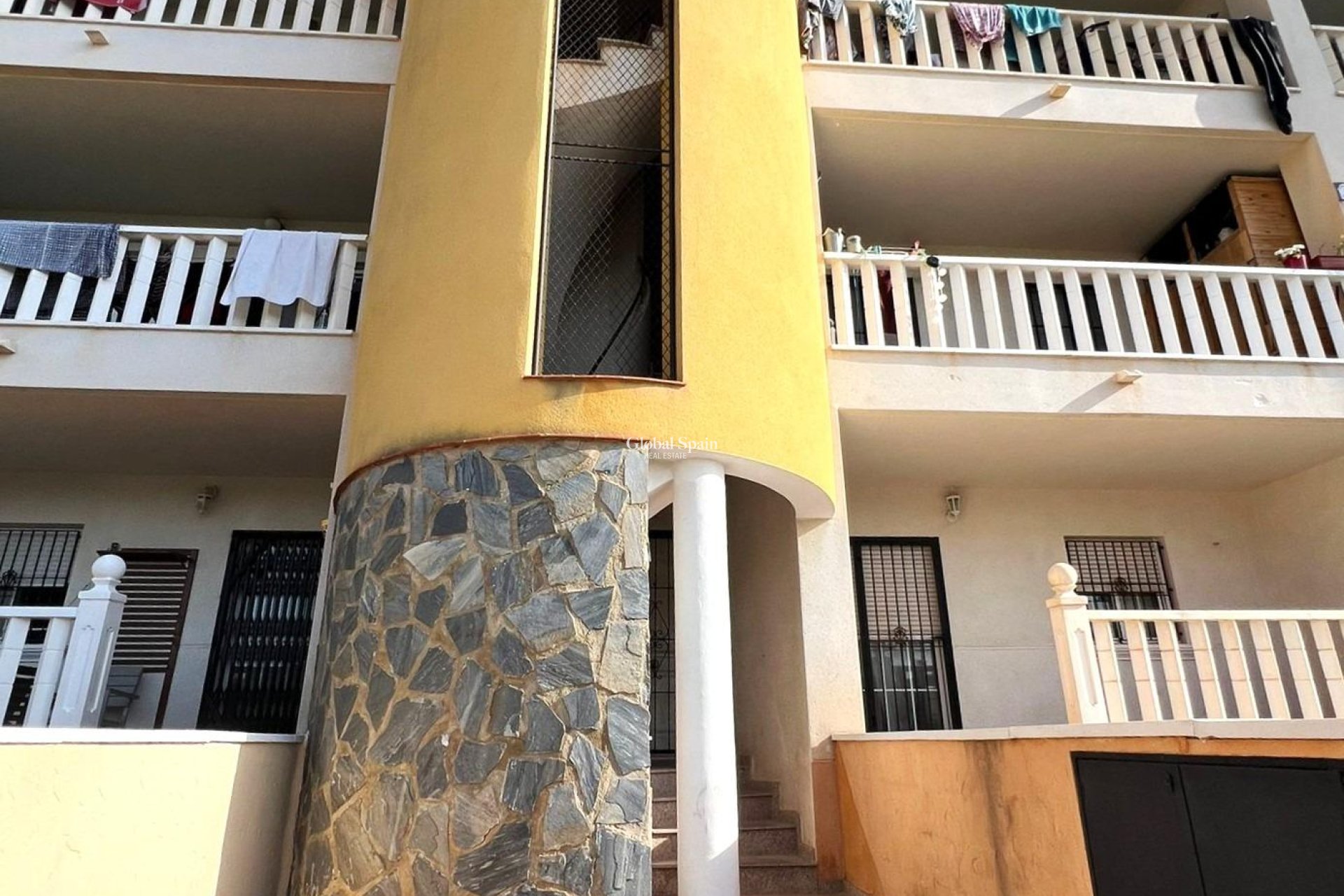 Resale - APARTMENT -
ORIHUELA COSTA - Lomas De Cabo Roig-los Dolses