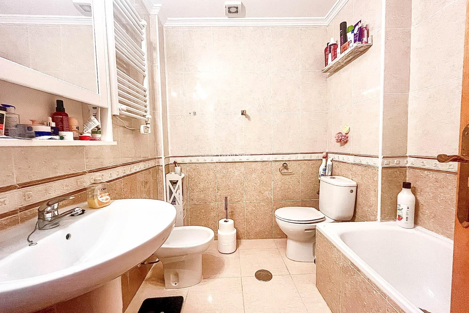 Resale - APARTMENT -
ORIHUELA COSTA - Lomas De Cabo Roig-los Dolses