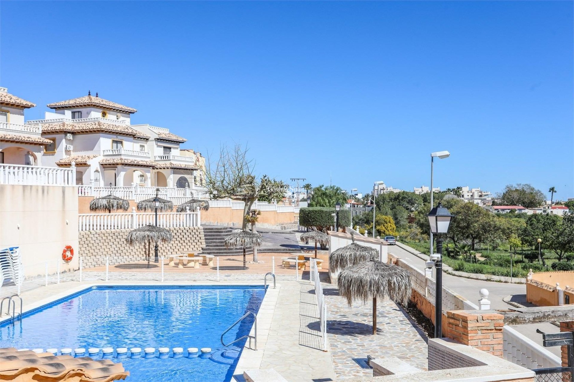 Resale - APARTMENT -
ORIHUELA COSTA - Lomas de Cabo Roig-Los Dolses