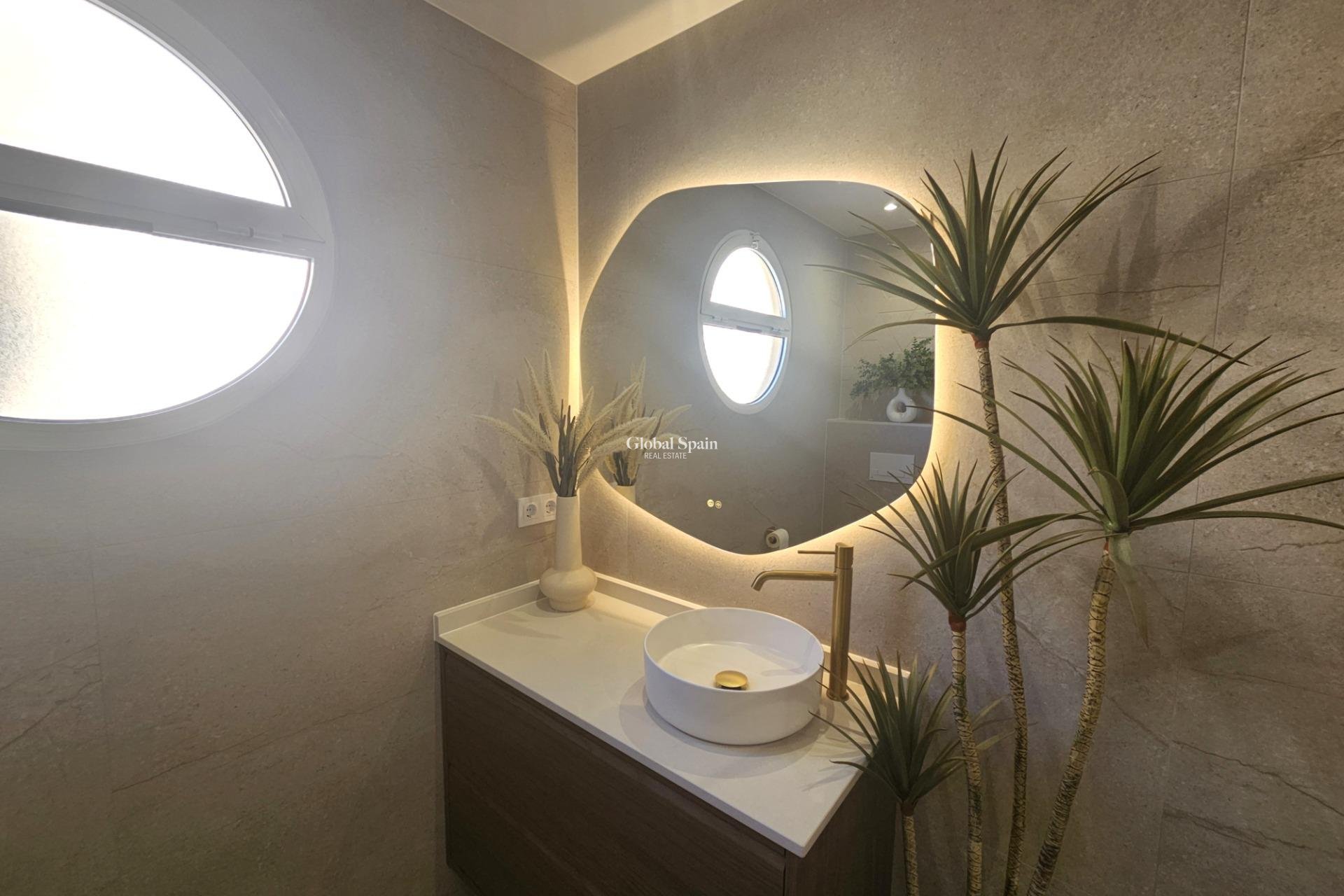 Resale - APARTMENT -
ORIHUELA COSTA - Lomas de Cabo Roig