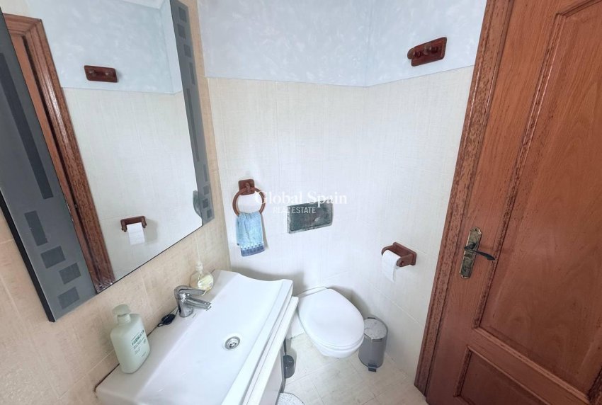 Resale - APARTMENT -
ORIHUELA COSTA - Lomas de Cabo Roig