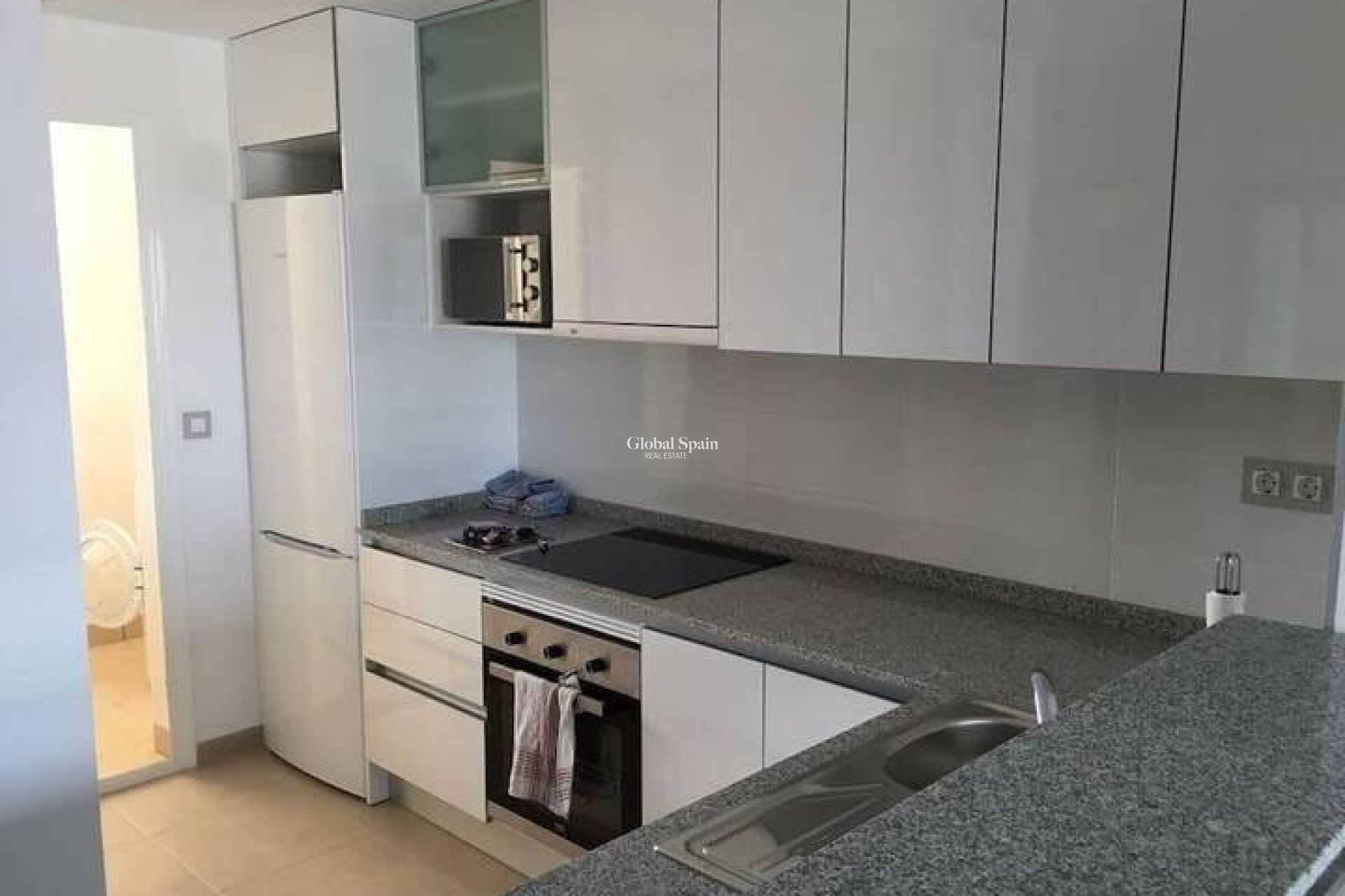 Resale - APARTMENT -
ORIHUELA COSTA - Lomas de Cabo Roig
