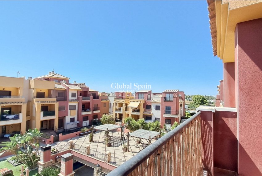 Resale - APARTMENT -
ORIHUELA COSTA - Lomas de Cabo Roig