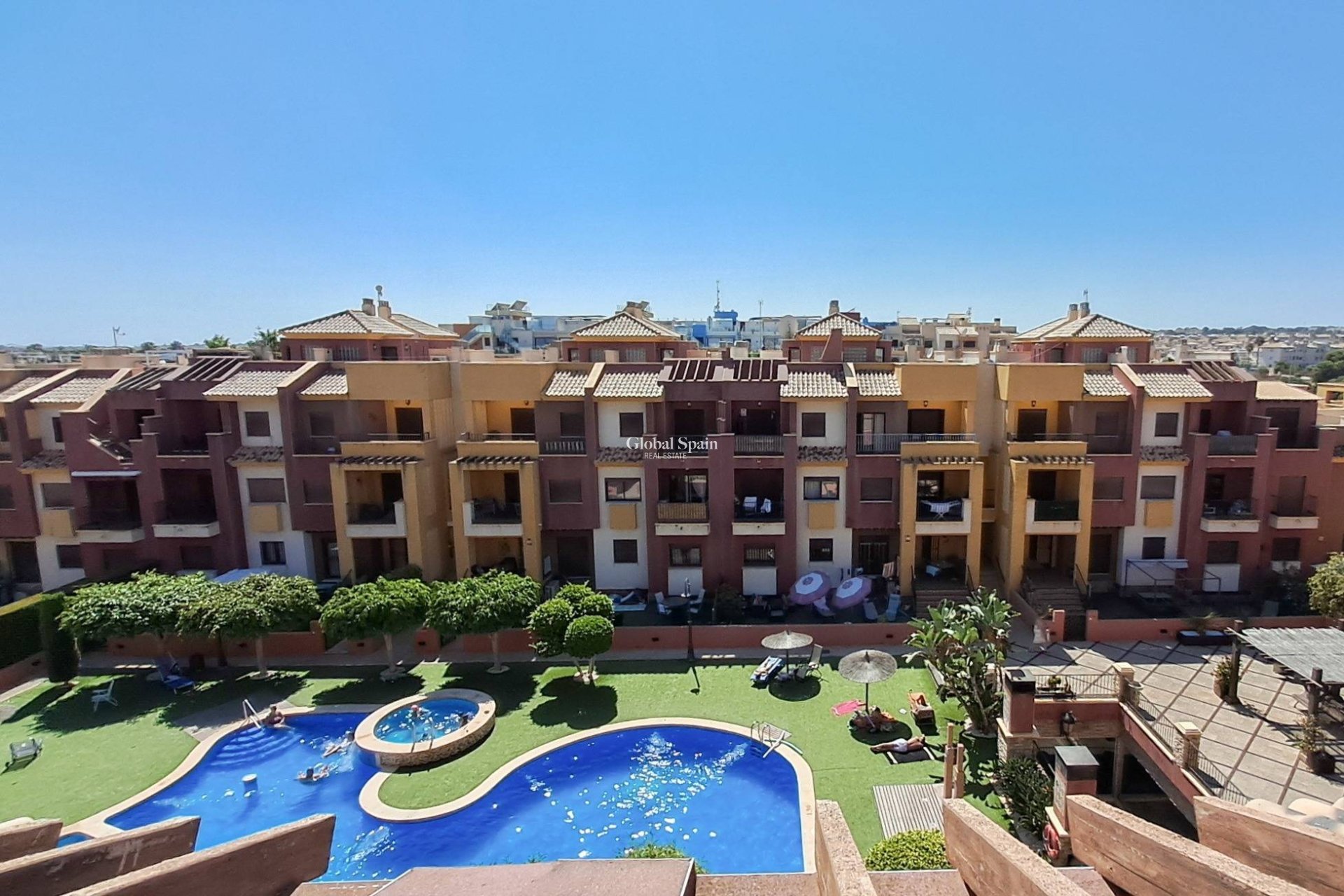 Resale - APARTMENT -
ORIHUELA COSTA - Lomas de Cabo Roig