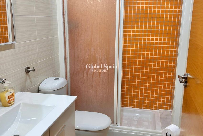 Resale - APARTMENT -
ORIHUELA COSTA - Lomas de Cabo Roig