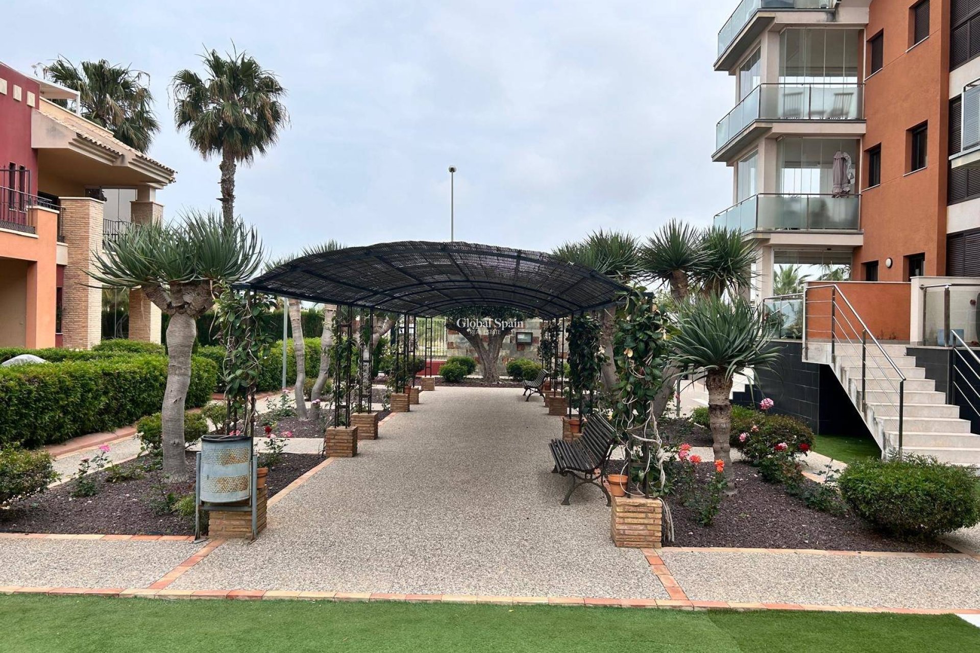 Resale - APARTMENT -
ORIHUELA COSTA - Lomas de Cabo Roig