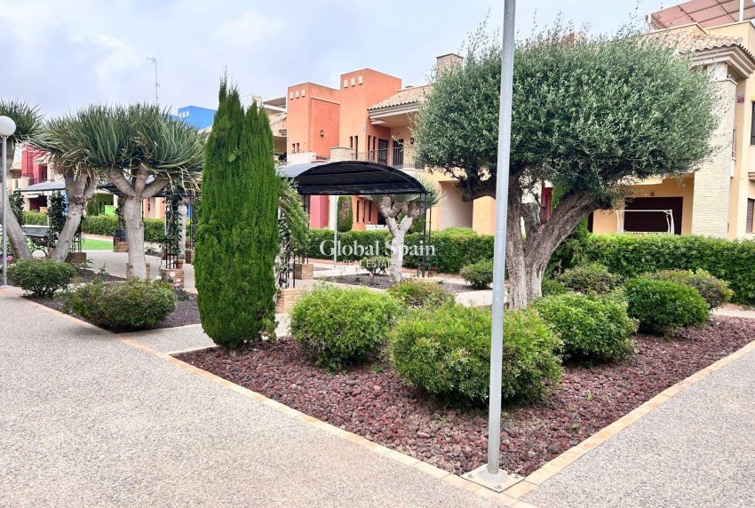 Resale - APARTMENT -
ORIHUELA COSTA - Lomas de Cabo Roig