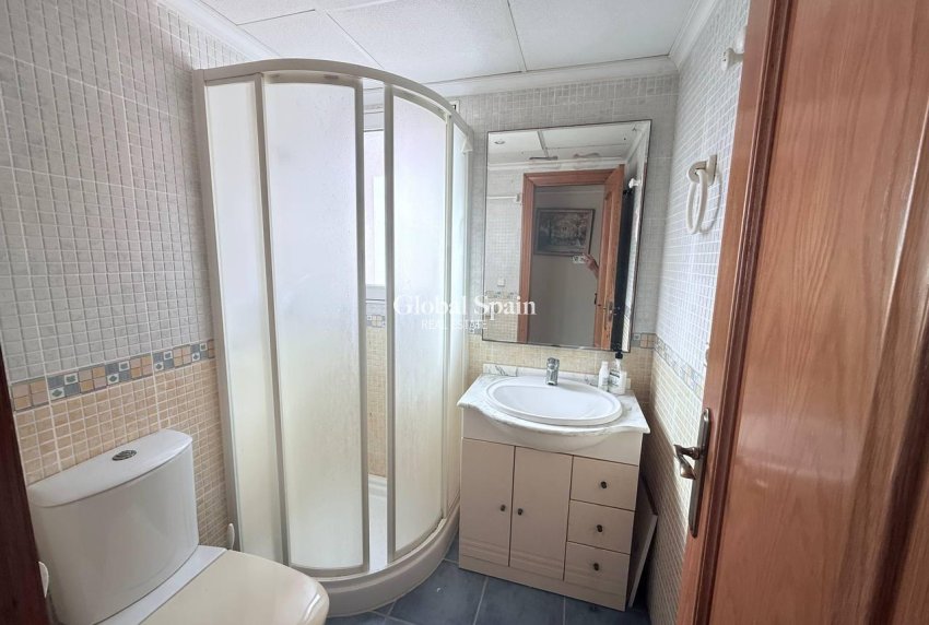 Resale - APARTMENT -
ORIHUELA COSTA - Lomas de Cabo Roig