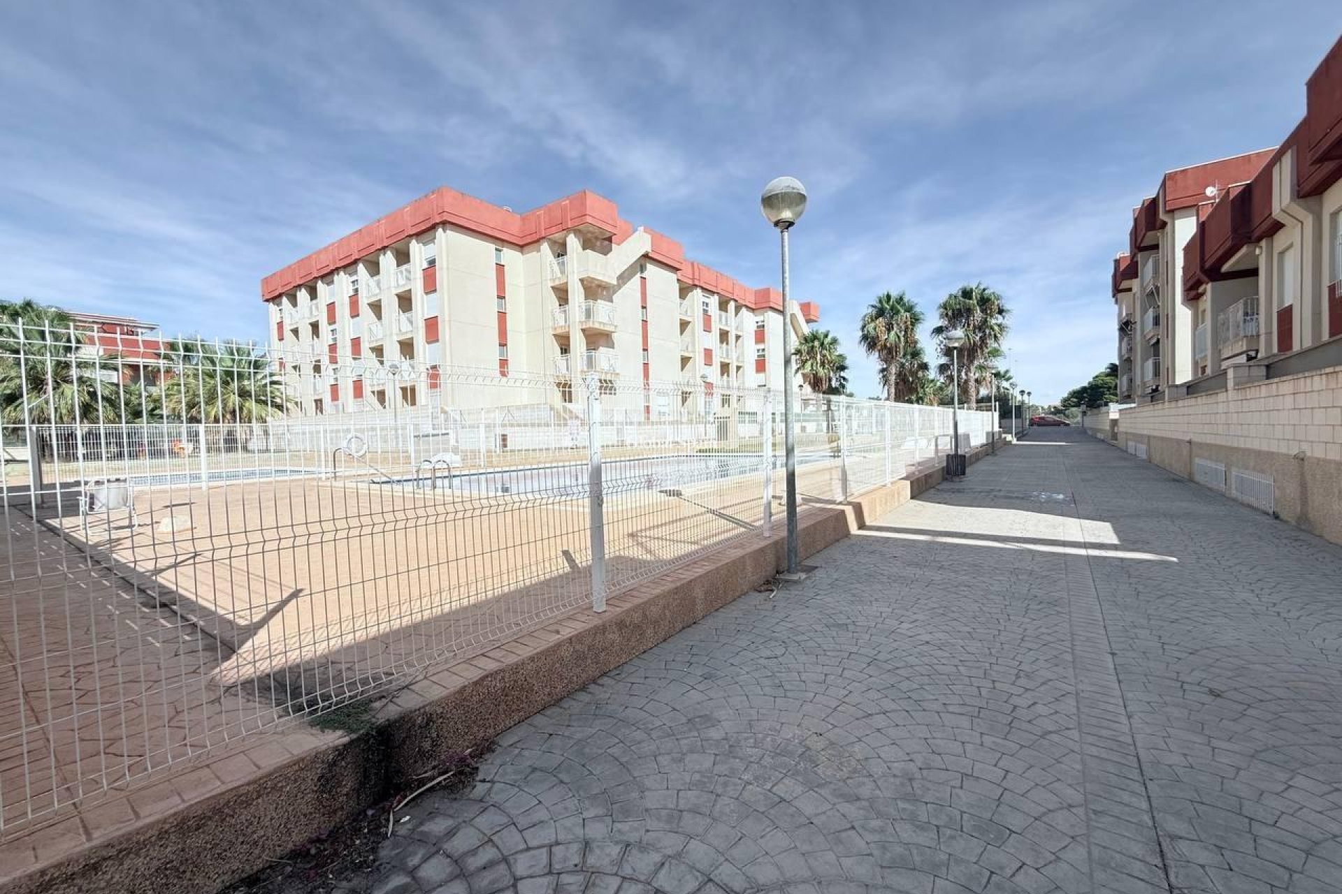 Resale - APARTMENT -
ORIHUELA COSTA - Lomas de Cabo Roig