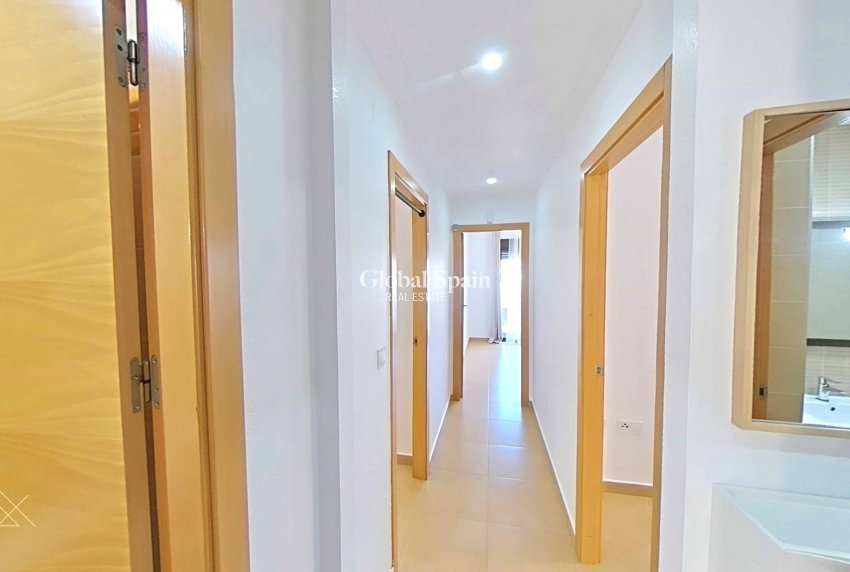 Resale - APARTMENT -
ORIHUELA COSTA - Lomas de Cabo Roig