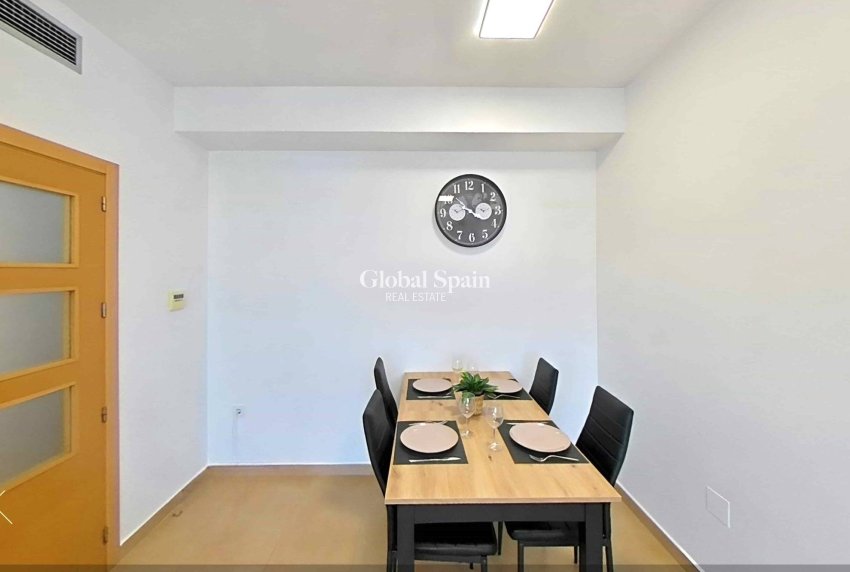 Resale - APARTMENT -
ORIHUELA COSTA - Lomas de Cabo Roig