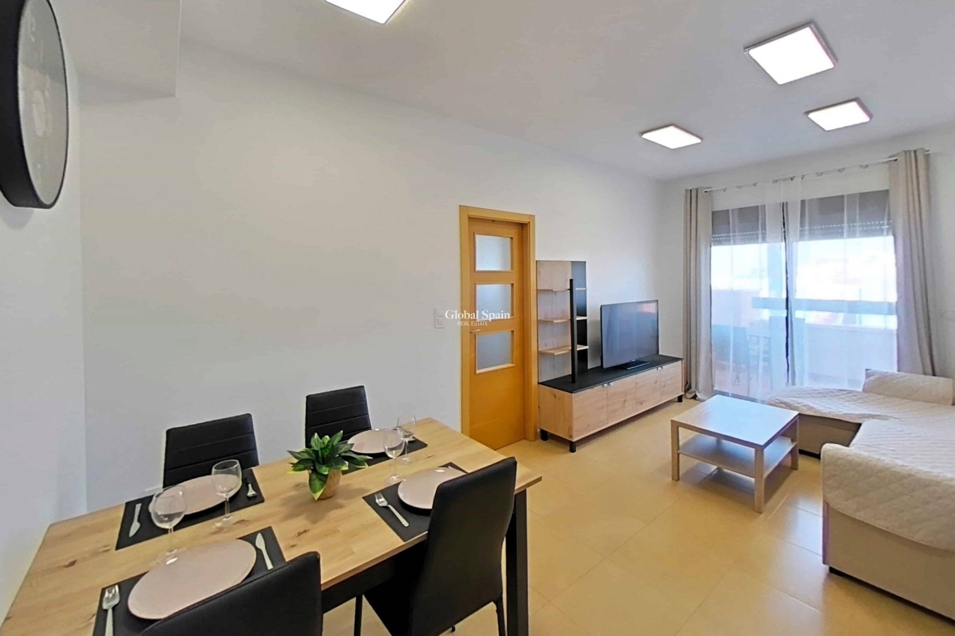 Resale - APARTMENT -
ORIHUELA COSTA - Lomas de Cabo Roig