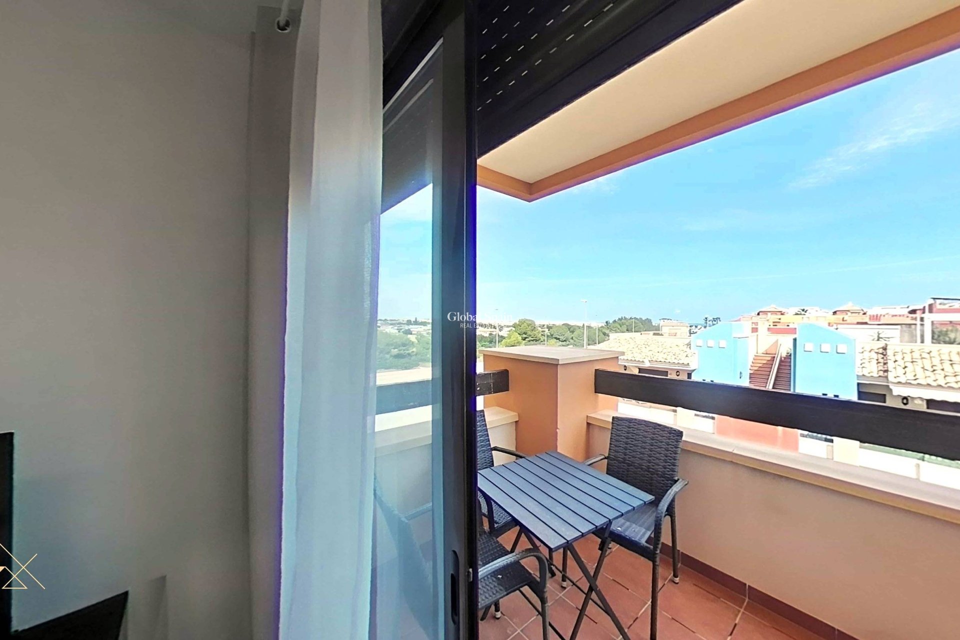 Resale - APARTMENT -
ORIHUELA COSTA - Lomas de Cabo Roig