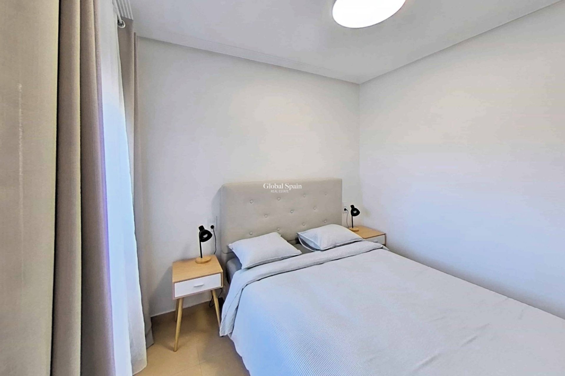 Resale - APARTMENT -
ORIHUELA COSTA - Lomas de Cabo Roig