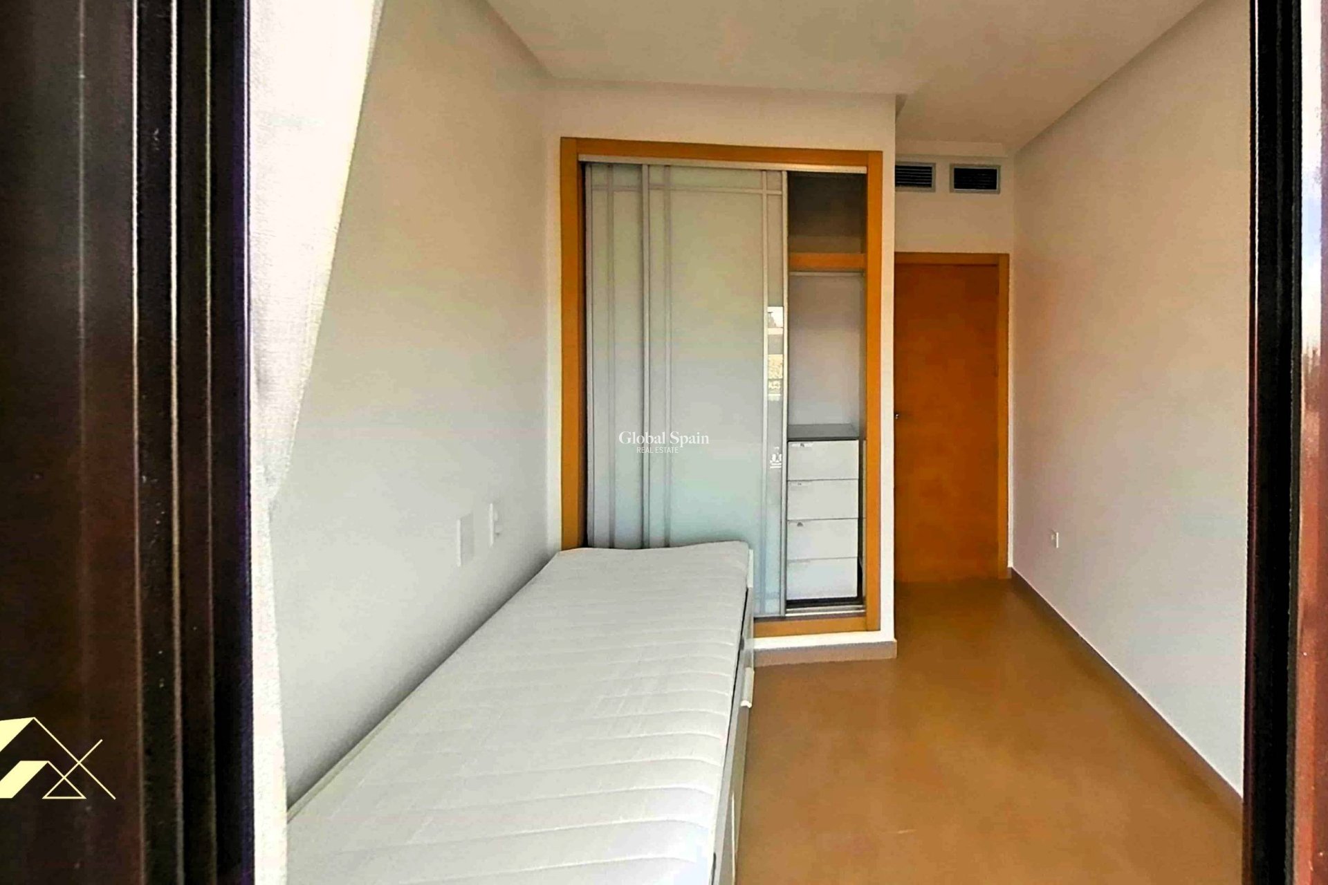 Resale - APARTMENT -
ORIHUELA COSTA - Lomas de Cabo Roig