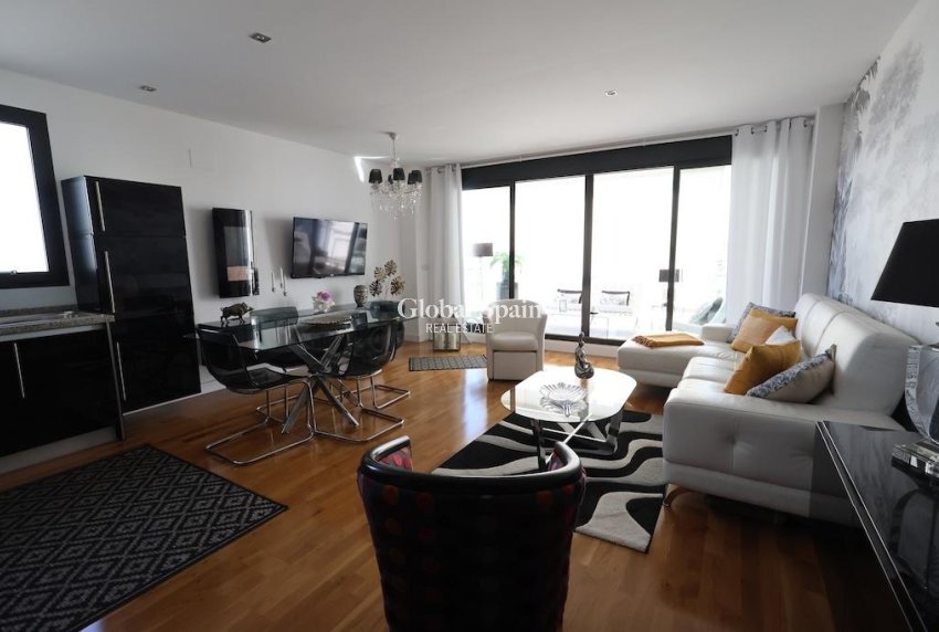 Resale - Apartment -
ORIHUELA COSTA - Lomas de Campoamor-Las Ramblas
